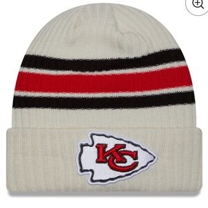 New Era Cream Kansas City ChiefsTeam Stripe Cuffed Youth Knit Hat NWT